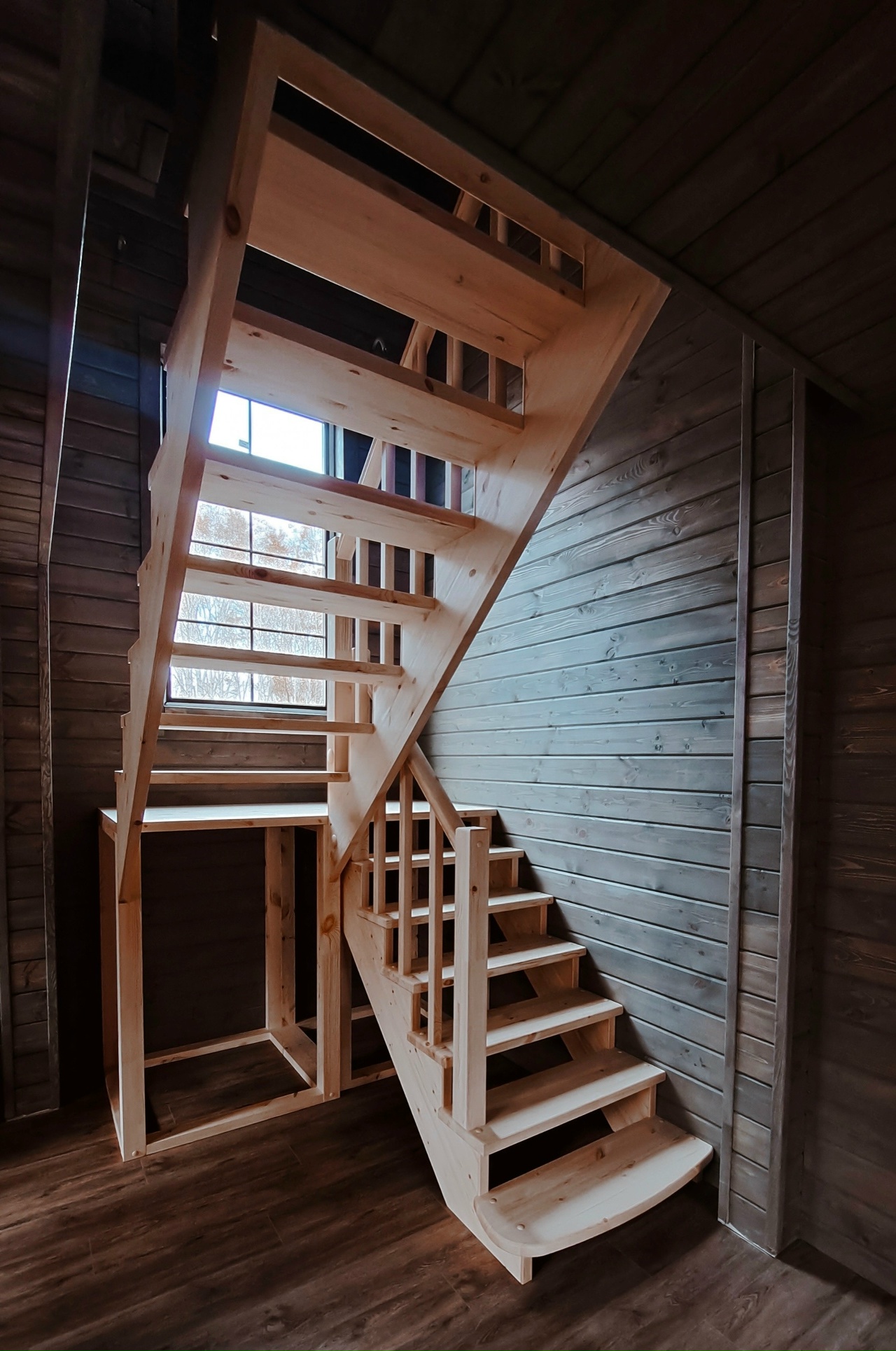 Подбор и проектирование деревянных лестниц